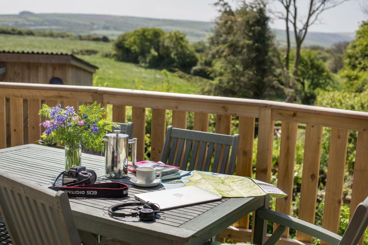 Cwm Connell Coastal Cottages Moylgrove Εξωτερικό φωτογραφία