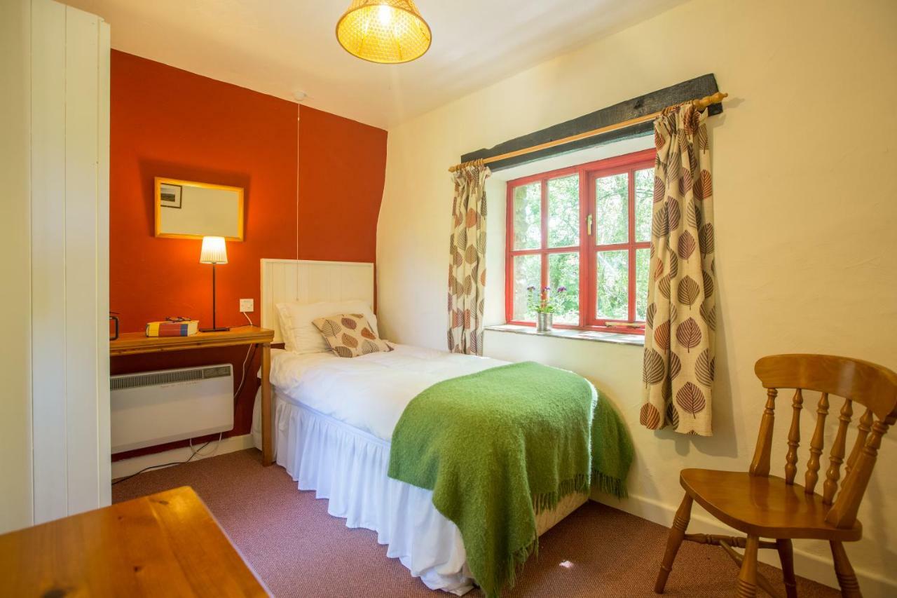 Cwm Connell Coastal Cottages Moylgrove Εξωτερικό φωτογραφία