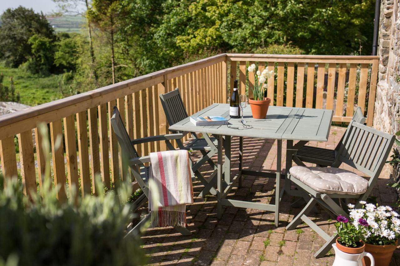 Cwm Connell Coastal Cottages Moylgrove Εξωτερικό φωτογραφία